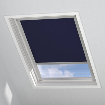 Skylight Mick Blackout Blue image of Stores fenêtre de toit made of 75% polyester